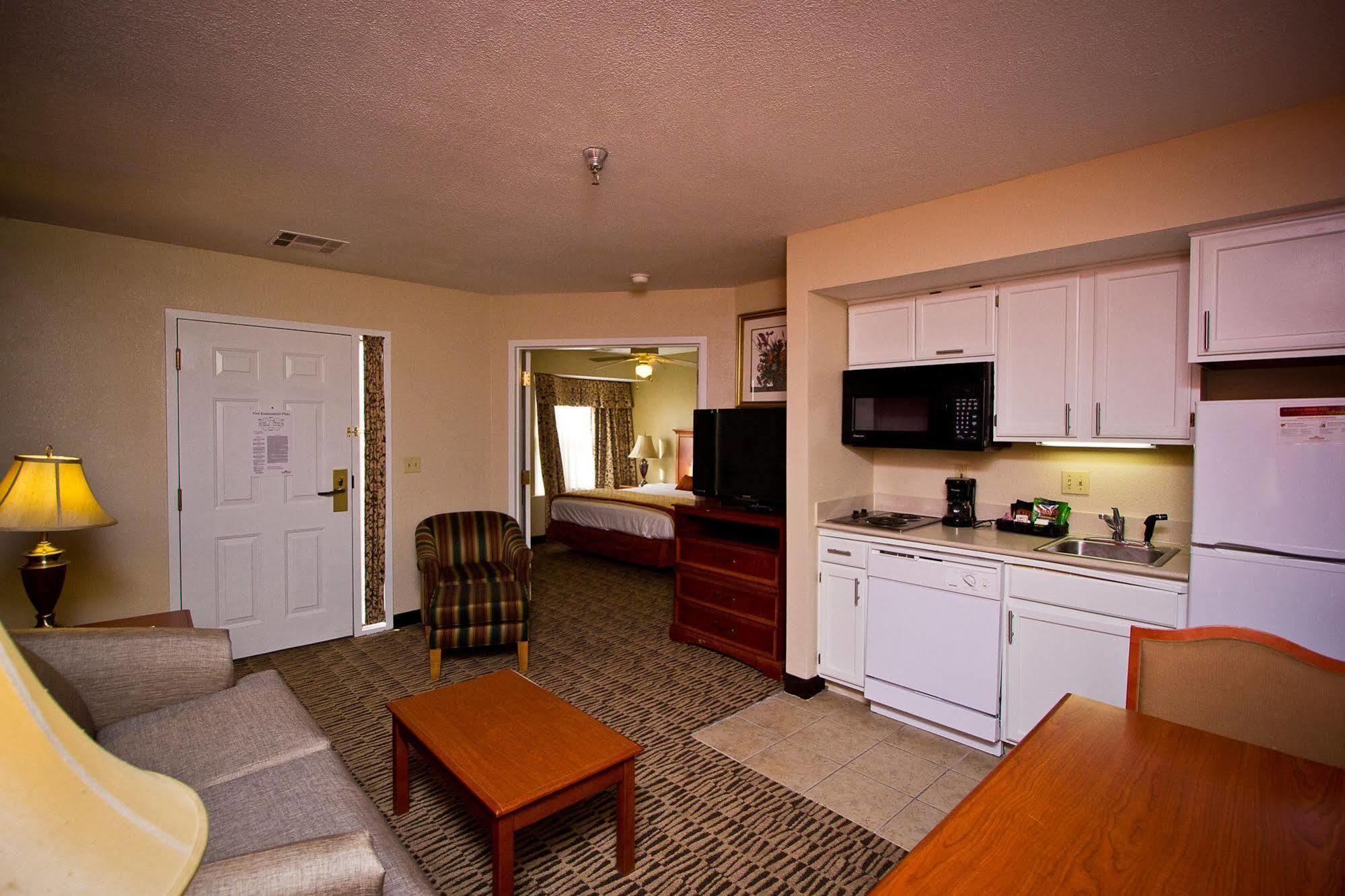 Suburban Extended Stay Hotel Omaha Exterior foto